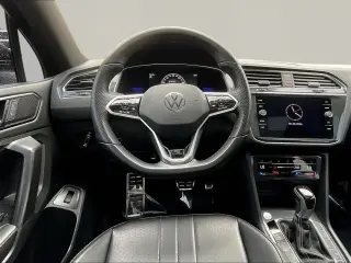 Volkswagen Tiguan 2022 SE R-Line Black 4dr SUV