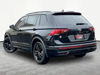 Volkswagen Tiguan 2022 SE R-Line Black 4dr SUV