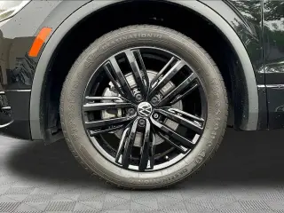 Volkswagen Tiguan 2022 SE R-Line Black 4dr SUV