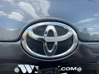 Toyota Camry 2010 LE 4dr Sedan 6M