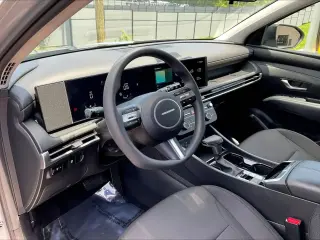 Hyundai TUCSON 2025 SE 4dr SUV