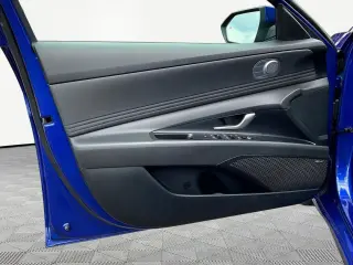 Hyundai ELANTRA Hybrid 2023 Limited 4dr Sedan