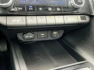 Hyundai ELANTRA Hybrid 2023 Limited 4dr Sedan