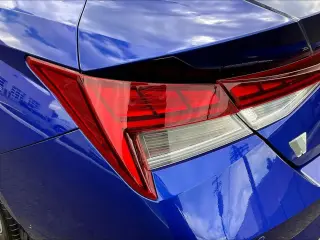Hyundai ELANTRA Hybrid 2023 Limited 4dr Sedan