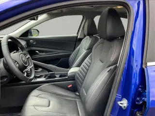 Hyundai ELANTRA Hybrid 2023 Limited 4dr Sedan
