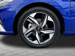 Hyundai ELANTRA Hybrid 2023 Limited 4dr Sedan