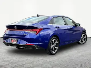 Hyundai ELANTRA Hybrid 2023 Limited 4dr Sedan