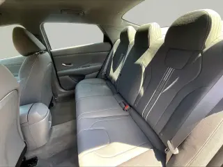 Hyundai ELANTRA 2026 SEL Sport 4dr Sedan