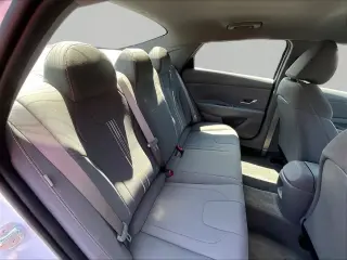 Hyundai ELANTRA 2026 SEL Sport 4dr Sedan