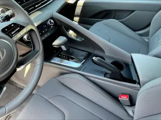 Hyundai ELANTRA 2026 SEL Sport 4dr Sedan