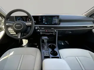 Hyundai SONATA 2025 SE 4dr Sedan