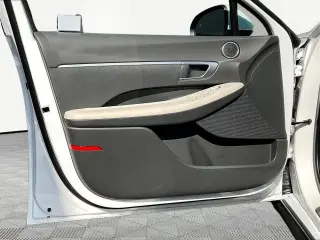 Hyundai SONATA 2025 SE 4dr Sedan