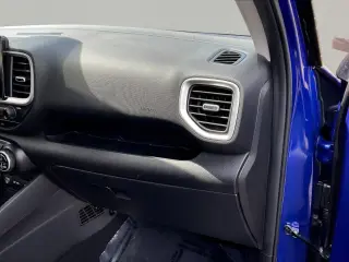 Hyundai VENUE 2025 SEL 4dr Crossover
