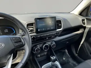 Hyundai VENUE 2025 SEL 4dr Crossover