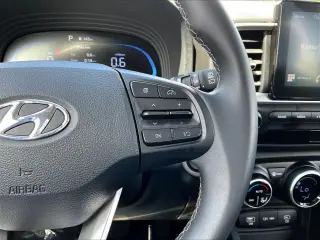 Hyundai VENUE 2025 SEL 4dr Crossover
