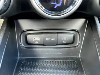 Hyundai VENUE 2025 SEL 4dr Crossover