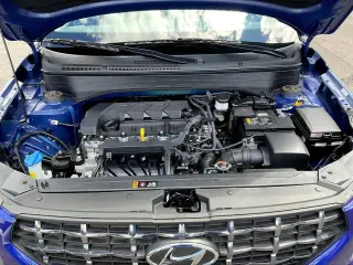 Hyundai VENUE 2025 SEL 4dr Crossover
