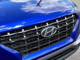 Hyundai VENUE 2025 SEL 4dr Crossover