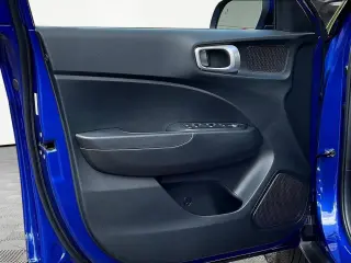 Hyundai VENUE 2025 SEL 4dr Crossover
