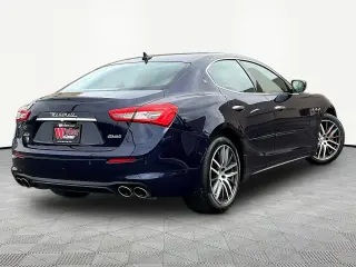 Maserati Ghibli 2019 AWD SQ4 4dr Sedan
