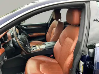 Maserati Ghibli 2019 AWD SQ4 4dr Sedan