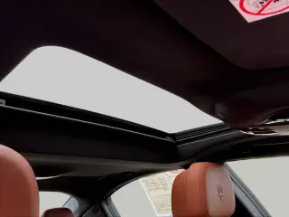 Maserati Ghibli 2019 AWD SQ4 4dr Sedan