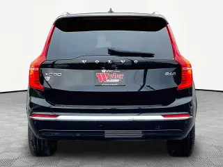 Volvo XC90 2023 AWD B6 Plus Bright Theme 7-Passenger 4dr SUV