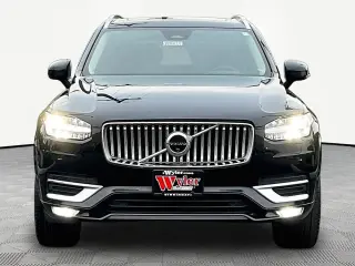 Volvo XC90 2023 AWD B6 Plus Bright Theme 7-Passenger 4dr SUV