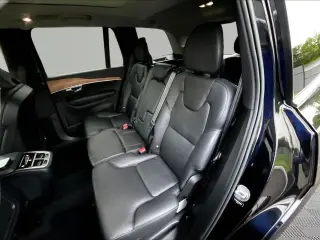 Volvo XC90 2023 AWD B6 Plus Bright Theme 7-Passenger 4dr SUV