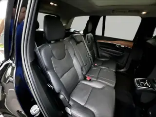 Volvo XC90 2023 AWD B6 Plus Bright Theme 7-Passenger 4dr SUV