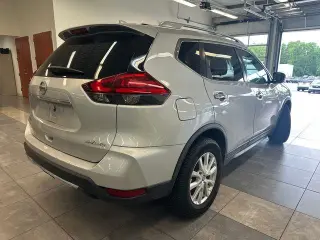 Nissan Rogue 2017 AWD S 4dr Crossover