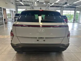 Hyundai KONA 2025 AWD SEL 4dr Crossover