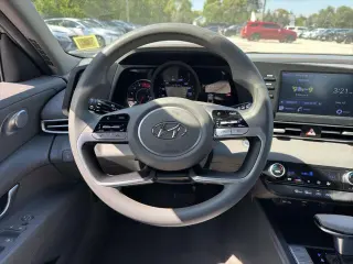 Hyundai ELANTRA 2021 SEL 4dr Sedan