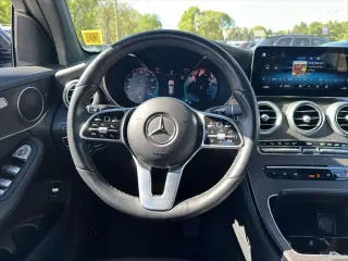 Mercedes-Benz GLC 2022 AWD GLC 300 4MATIC 4dr SUV
