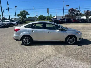 Ford Focus 2018 SE 4dr Sedan