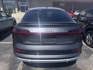 Audi e-tron Sportback 2021 AWD quattro Premium 4dr Sportback