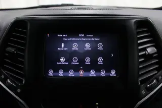 Jeep Cherokee 2021 Latitude 4dr SUV