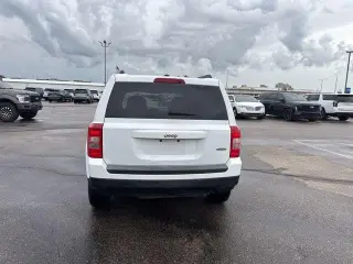 Jeep Patriot 2014 Latitude 4dr SUV