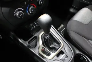 Jeep Cherokee 2018 Latitude 4dr SUV