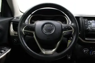 Jeep Cherokee 2018 Latitude 4dr SUV