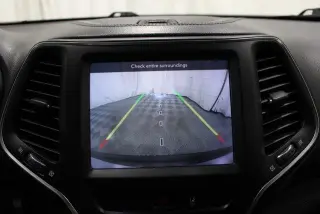 Jeep Cherokee 2022 4x4 Latitude Lux 4dr SUV