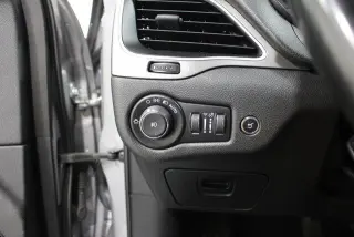 Jeep Cherokee 2022 4x4 Latitude Lux 4dr SUV