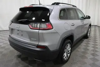 Jeep Cherokee 2022 4x4 Latitude Lux 4dr SUV