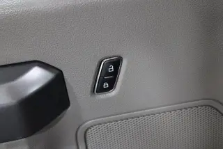 Ford F-150 2019 4x4 XLT 4dr SuperCrew 5.5 ft. SB
