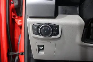 Ford F-150 2019 4x4 XLT 4dr SuperCrew 5.5 ft. SB