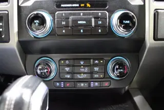 Ford F-150 2019 4x4 Platinum 4dr SuperCrew 5.5 ft. SB