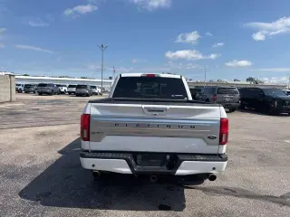 Ford F-150 2019 4x4 Platinum 4dr SuperCrew 5.5 ft. SB