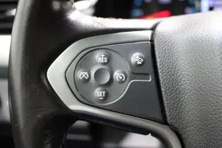 Chevrolet Suburban 2018 4x4 LT 4dr SUV