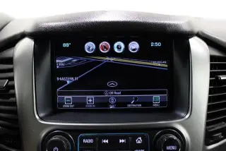 Chevrolet Suburban 2018 4x4 LT 4dr SUV