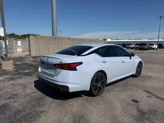 Nissan Altima 2023 2.5 SR 4dr Sedan